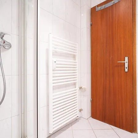 App 304 - Strandlage Daire Sierksdorf